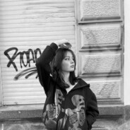 Sikici Geldi Buyur İzle