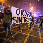 OKUPA QUE VIVE DE AYUDAS