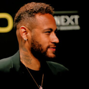 福尔摩斯看见我哭