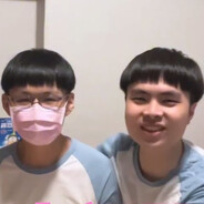 崴崴孟孟一起去日本