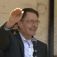 Karl grüßt