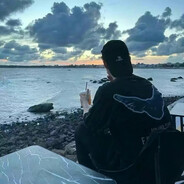 王逸凡的大爹王泽辰