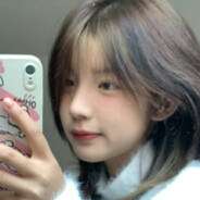 她不愿意给我爱