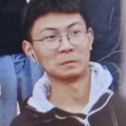 今晚也对她心动