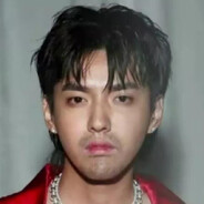 Kris (狱警不在偷玩会~)