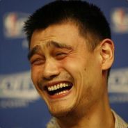 胸口比划一个郭富城