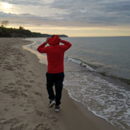 Avatar Tailwind CSS Component