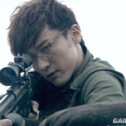 每当SW慢慢脱离她的裤腿