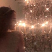 让她一个人呆会