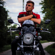 ℂ𝕤𝕚𝕫𝕚𝟜𝟚