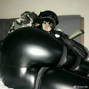 放下枪我没法保护你，举起枪你说我马得一批