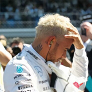 西红柿炖他妈头