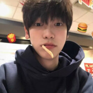 口渴喝水别掰我腿.