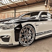 SuperChłopakAdrianek