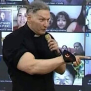 Padre Marcelo hulk