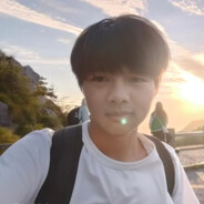 纯情男大诶嘿嘿