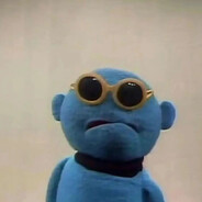 敌人抓住咱们几个人吖