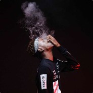 18岁电竞小年轻