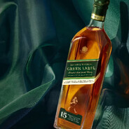 wisky en las roca