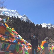 实力很强但是过于年迈，