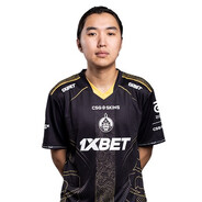 章若楠的前男友