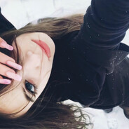 长发素颜双马尾