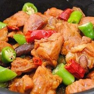 干阿姨鸡公煲总店