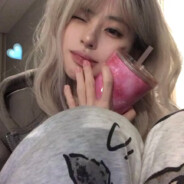 悲伤草莓味糖果