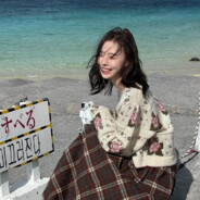 公园遛狗陈大爷