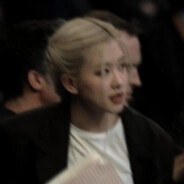 姐姐让我摸摸腿