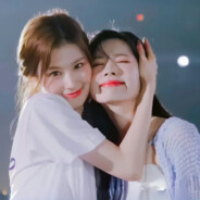 队友打架我逛街