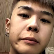 乐吃粉红袋的小浣熊干