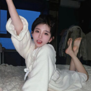 满眼都是李诗雅