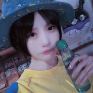 Monkeys love to eat bananas