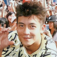 你要有这么高...才能受