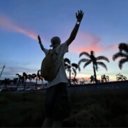 憋不住屎=被护工暴打