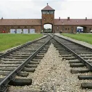 AUSCHWITZ