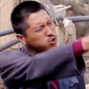 给你吹个时兴的发型