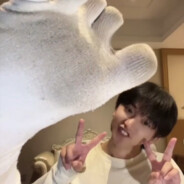 马嘉祺超绝幽默背闪