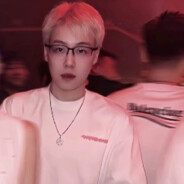 理塘王丁真策你码