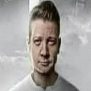 Low-Res Jeremy Renner