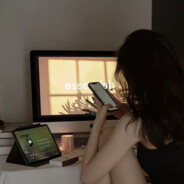 珊迪是只小松鼠呀