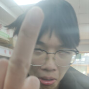 周洋用奶昔的小夜葬打