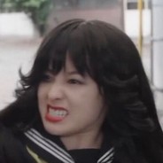 此时一位P90靓仔路过