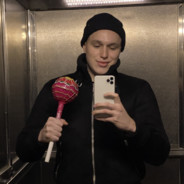 ПОЛУЧАЕТСЯ ПИЗДАЛИЗ)))