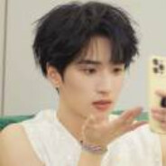 严猫猫邦邦给你两拳