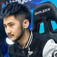 办公室轰炸机专炸装甲车