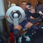 满船清梦压星河