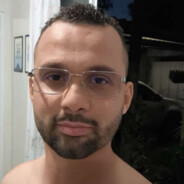 GAY DISFARÇADO