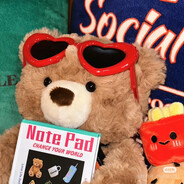 爱开房车的桃子